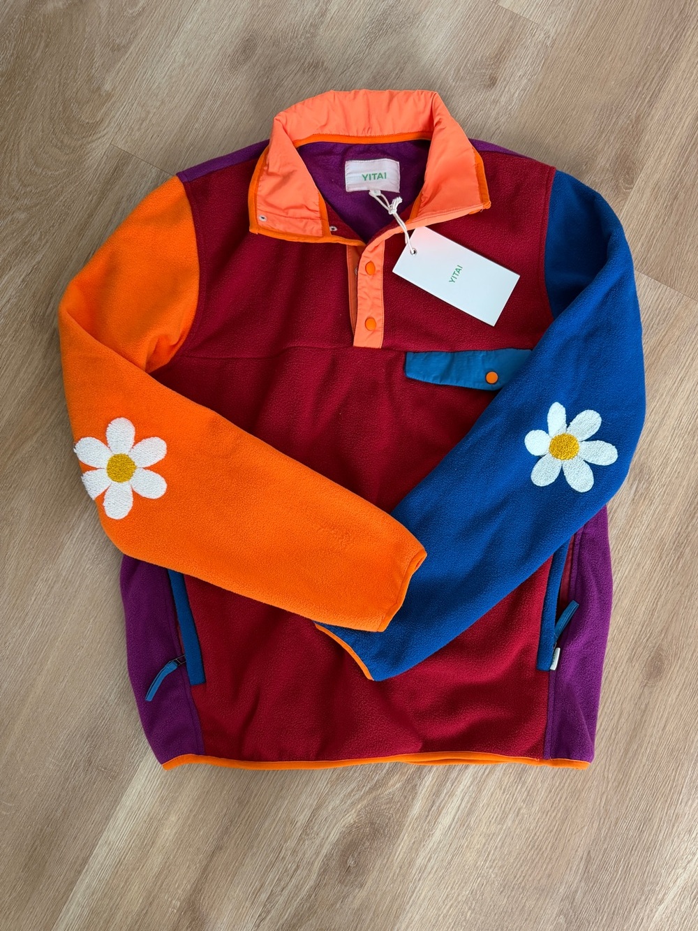 Yitai pullover fleece sweatshirt